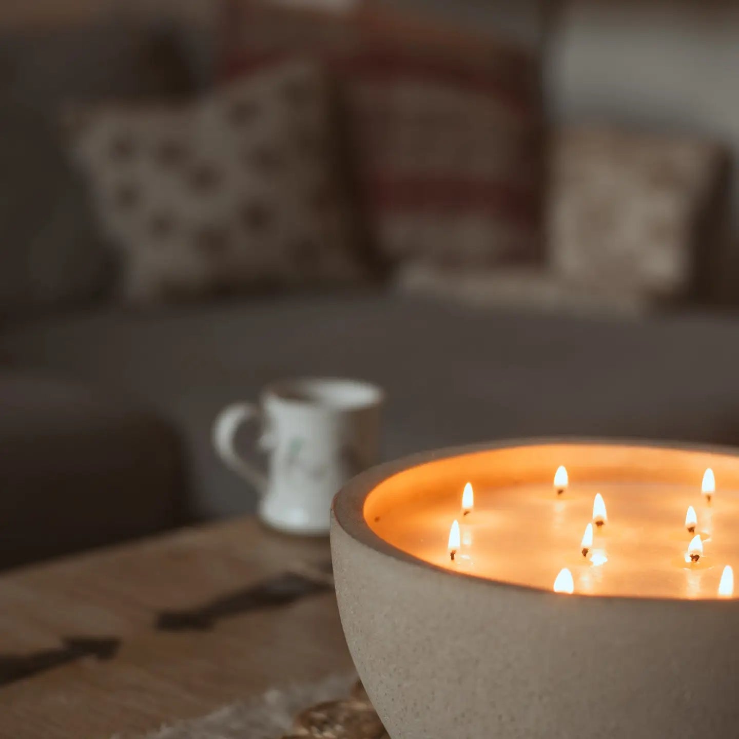 Exquisite 12-Wick Centerpiece Candle |Hand-Poured Luxury